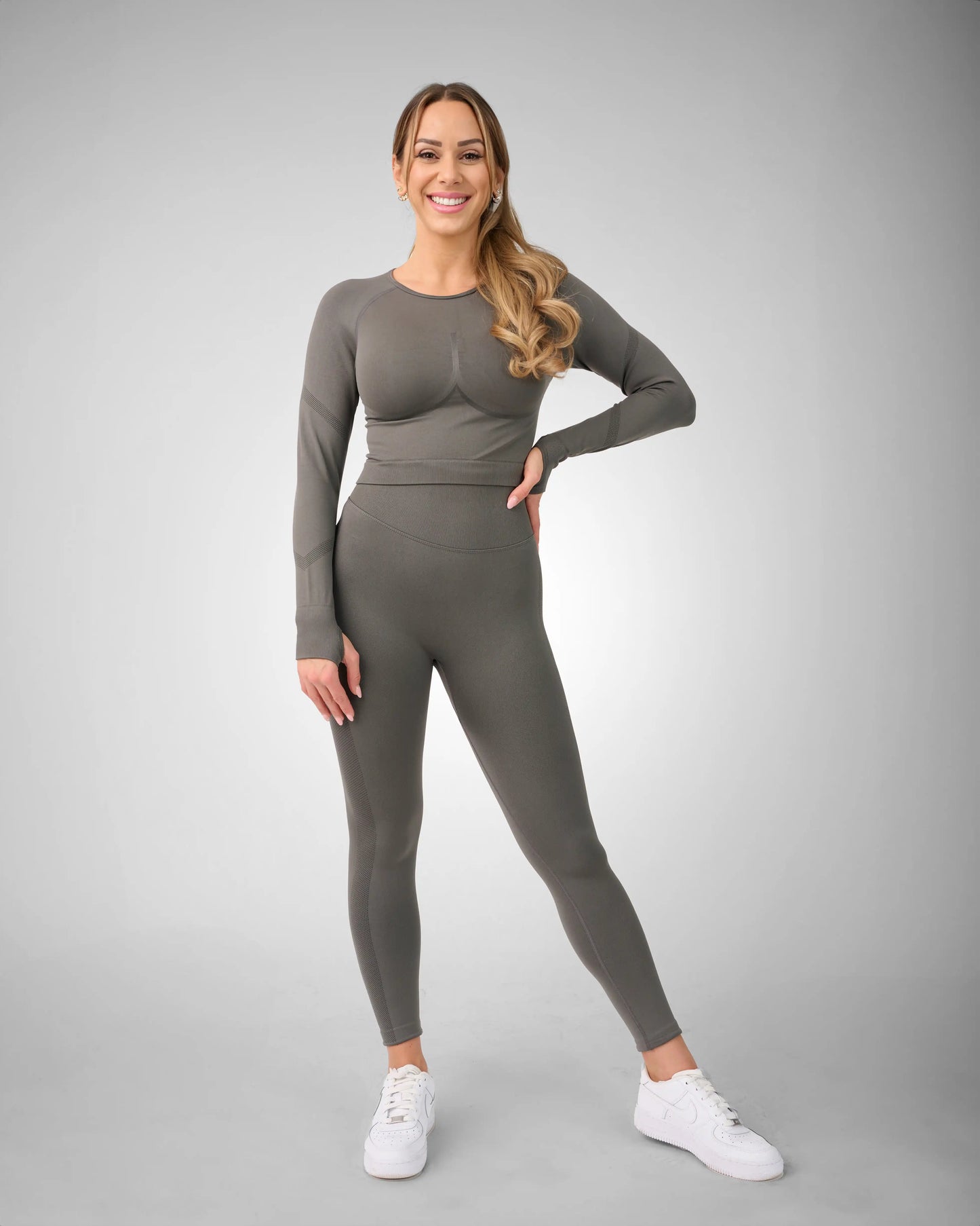 Contour Seamless Set
