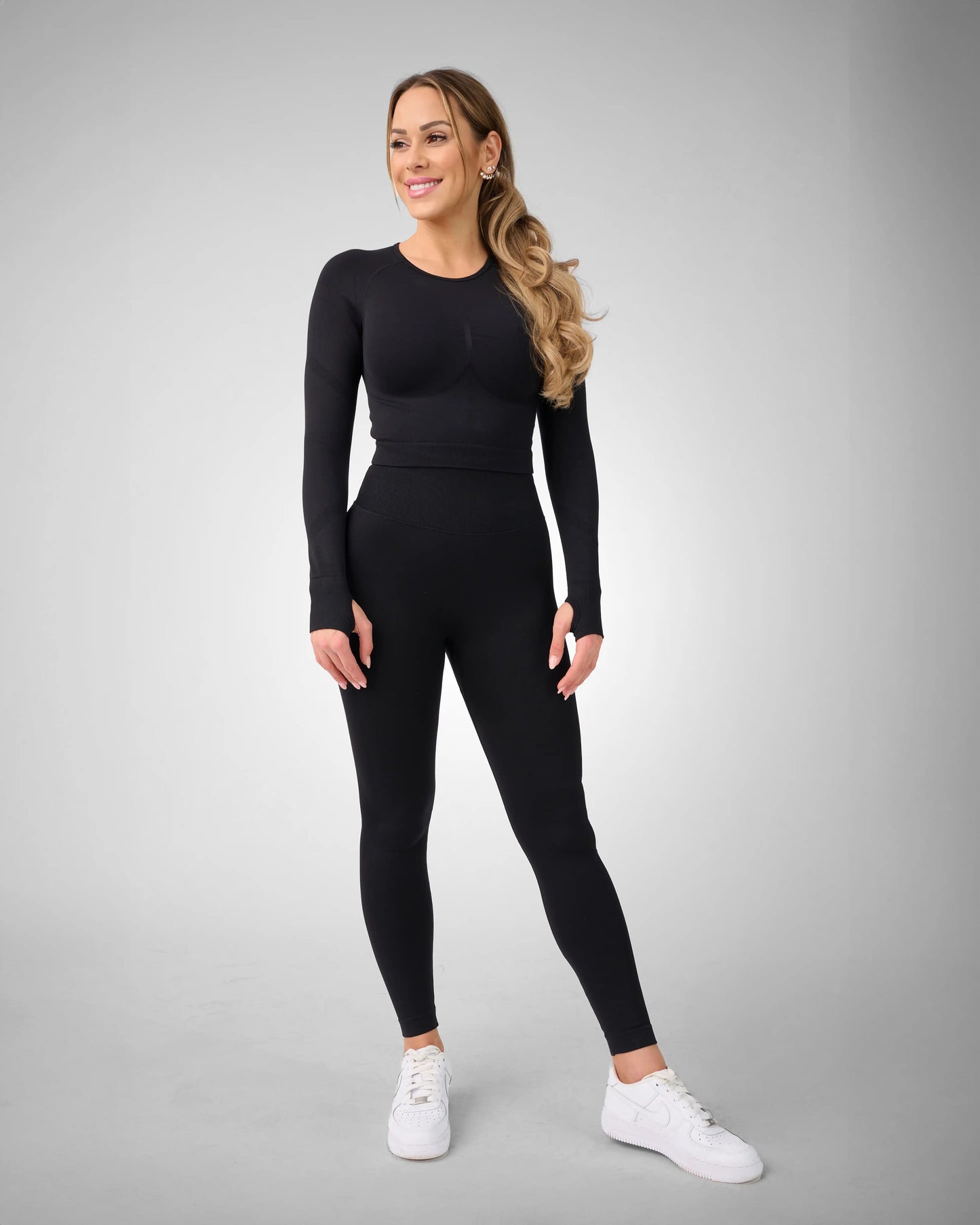 Contour Seamless Set